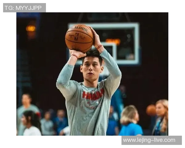 詹金斯生涯首三场首发均得18分以上且全胜成为12年林书豪后首位球员